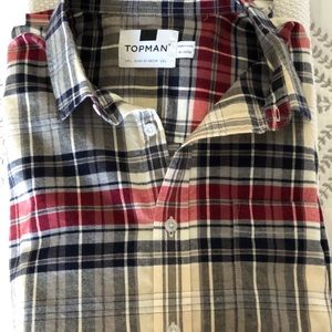 Top man plaid casual button down, no iron shirt! Relaxed, lightweight.